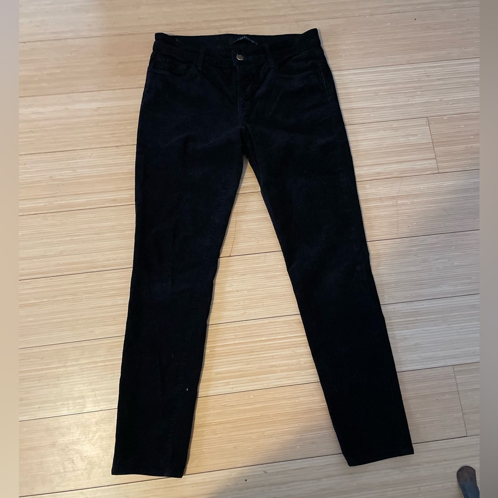Black Cords! J Brand never fails to fit